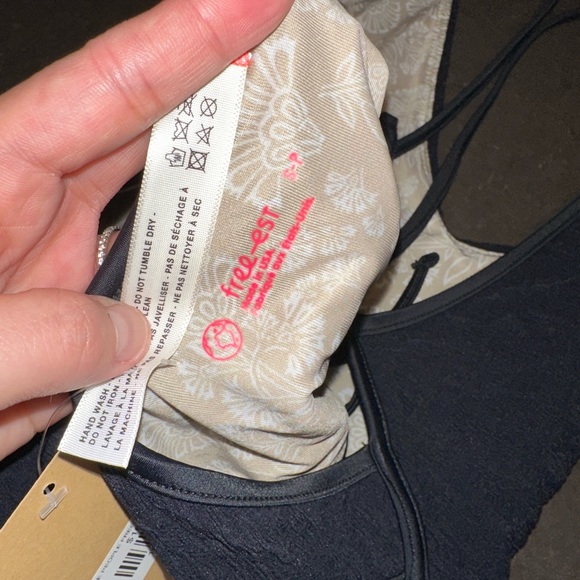 NWT free-est Amber one piece swimsuit black Small - Picture 7 of 10